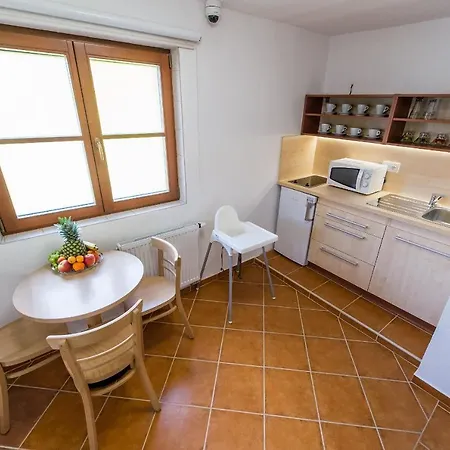 Leknín Penzion 4*